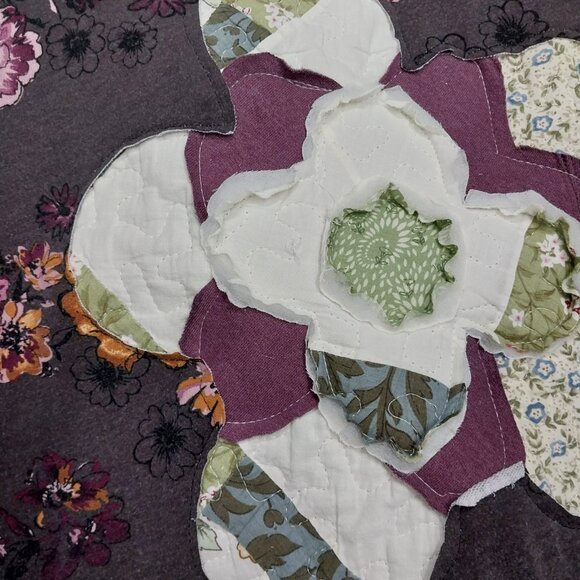 3244 Size XL No Frills Upcycled Sweat Shirt With Quilted Flower Insert. - Picture 2 of 8